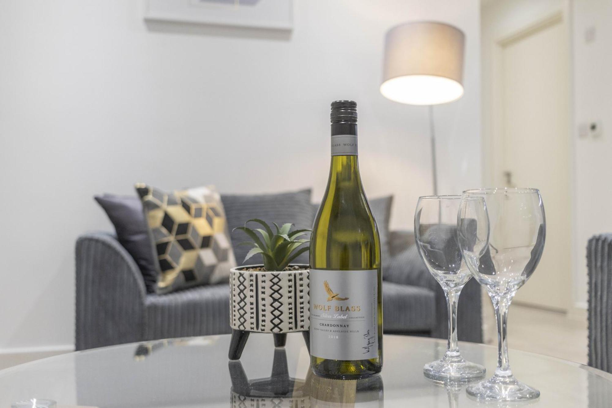 Appartamento Linacre 1&2 - One And Two Bed Flat Behind The Cathedral With Free Parking And Fast Wifi Exeter Camera foto